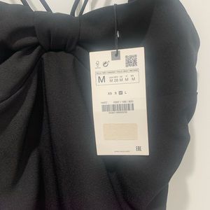 NEW ZARA BLACK MINI DRESS WITH BOW KNOT. Size M